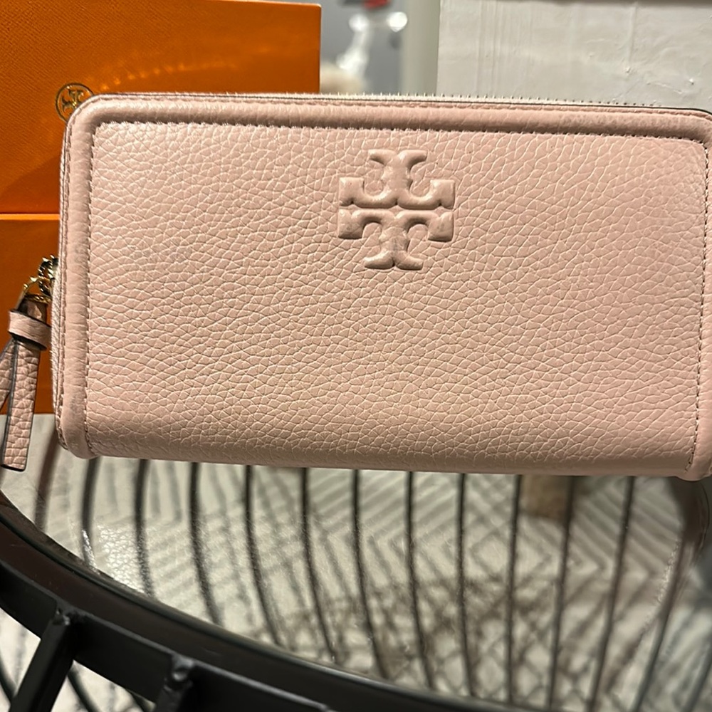 Tory Burch Pink Wallet Luxurious Textured Leather
